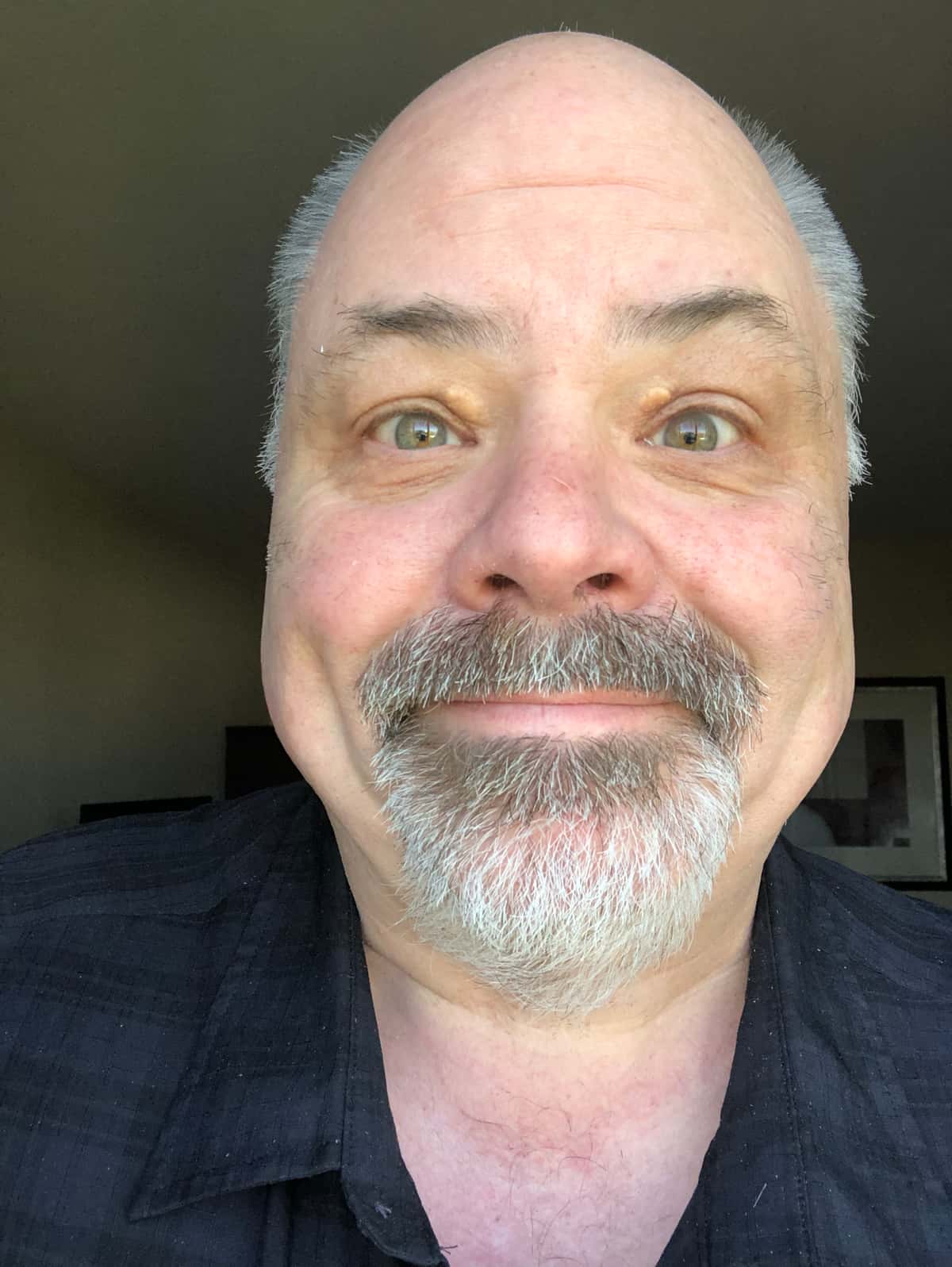 Before selfie - Professional AI headshot 4