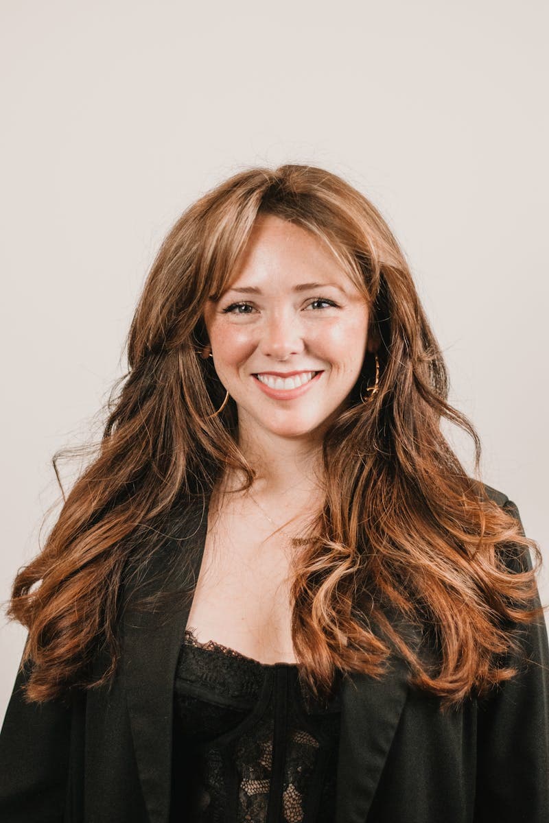 Natural and approachable headshot pose example