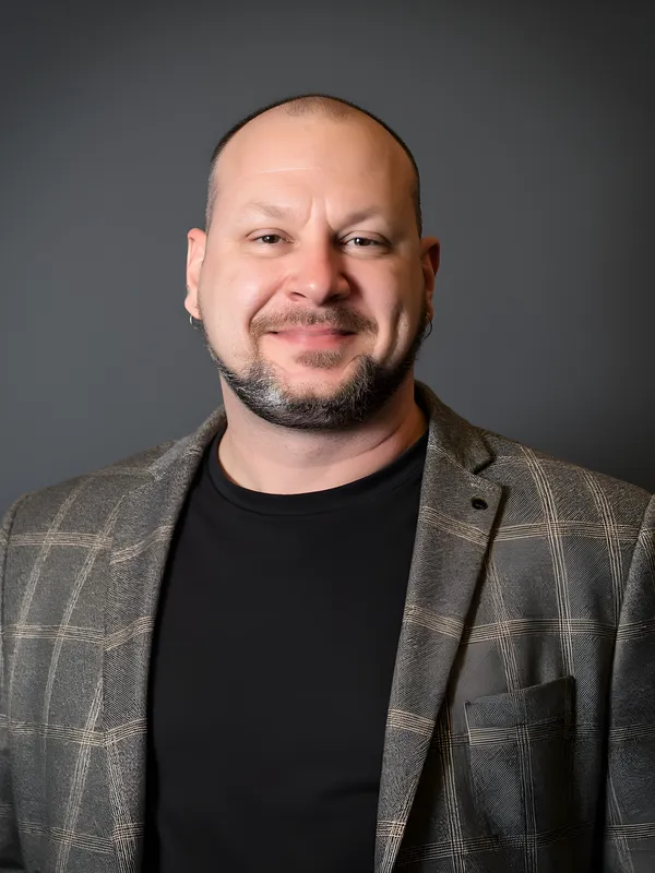 AI-generated professional headshot example 15