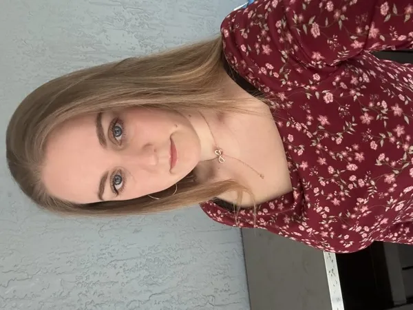 Before selfie - Professional AI headshot 11